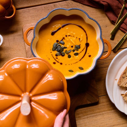 PRECOMMANDE - Cocotte en fonte en forme de citrouille 1,5 l
