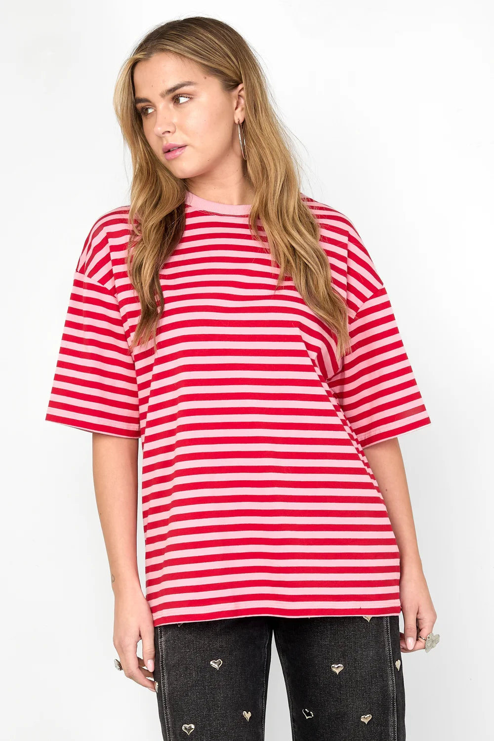 Le t-shirt rayé rose