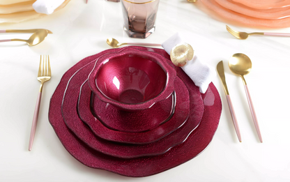 Fuchsia serving plate