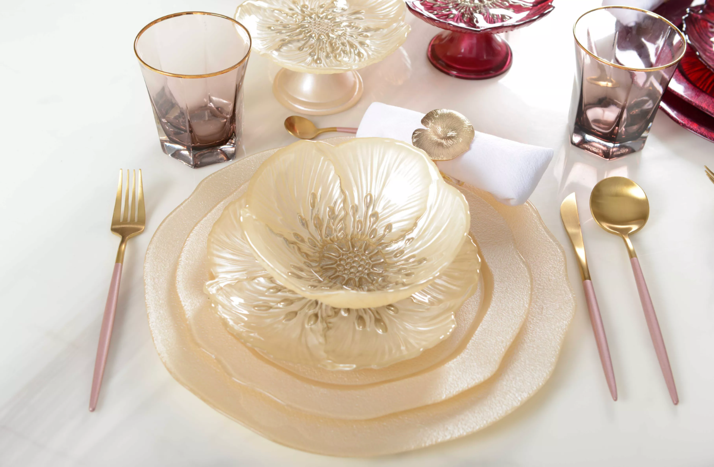 Vanilla dinner plate