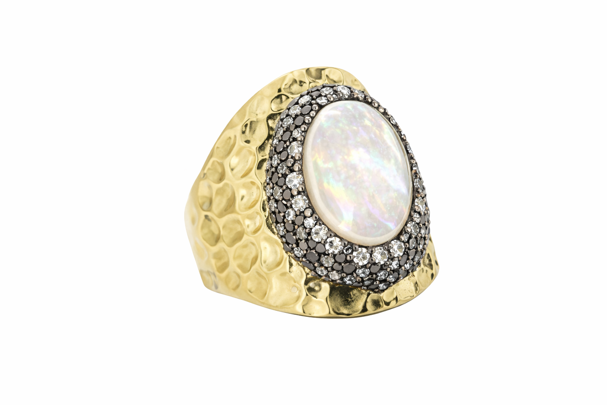 NOUESS Ring