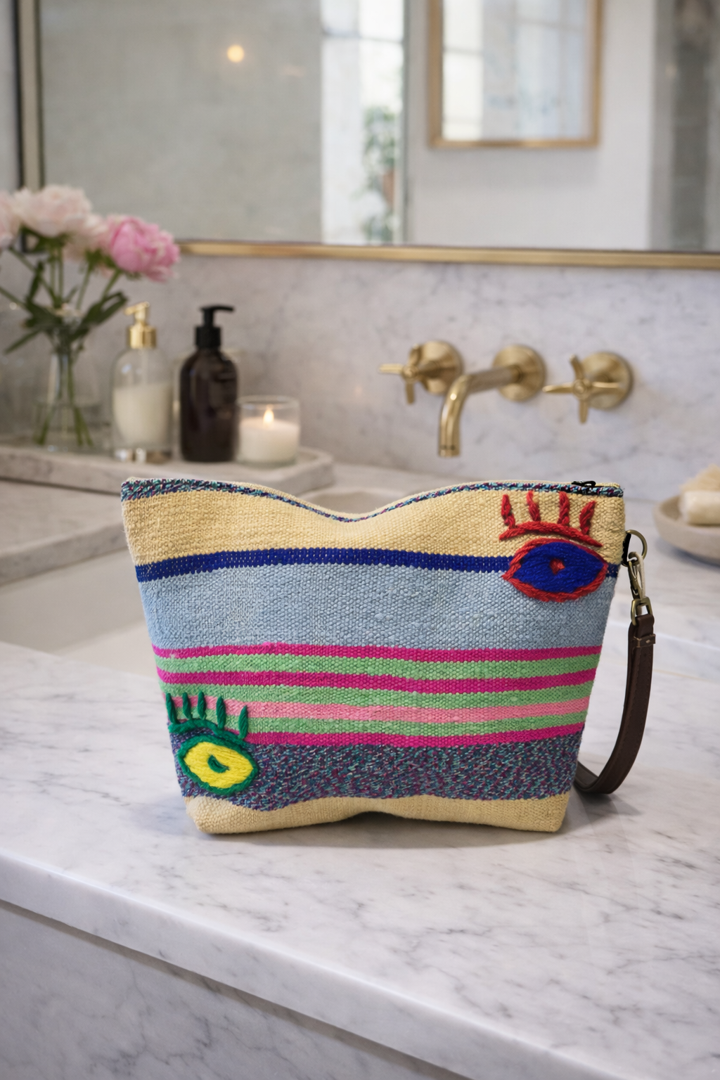 Trousse de toilette faite main au Maroc en chutes de tapis traditionnels – Trousse Beauty, photo 2