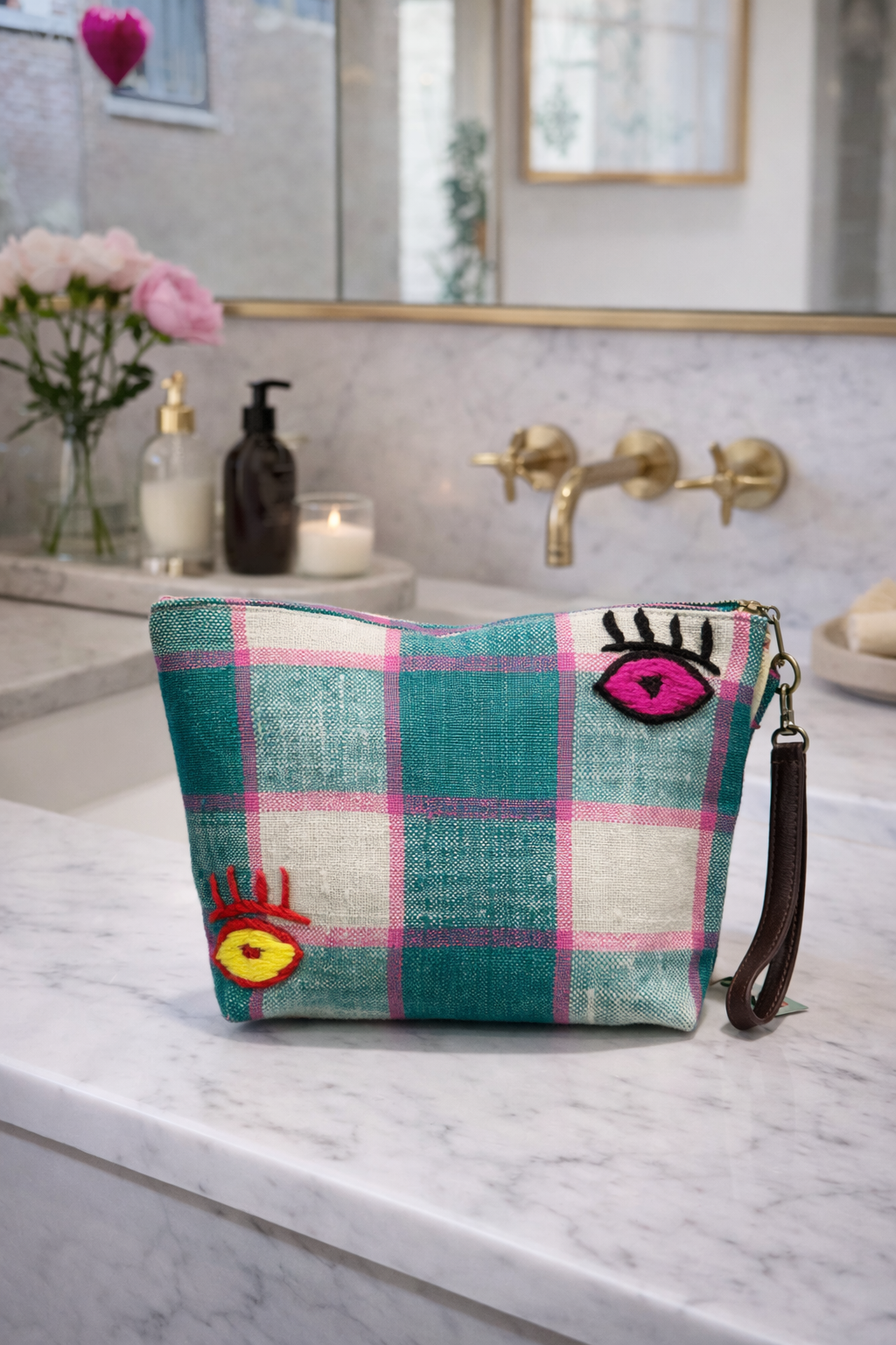 Trousse de toilette faite main au Maroc en chutes de tapis traditionnels – Trousse Beauty, photo 3