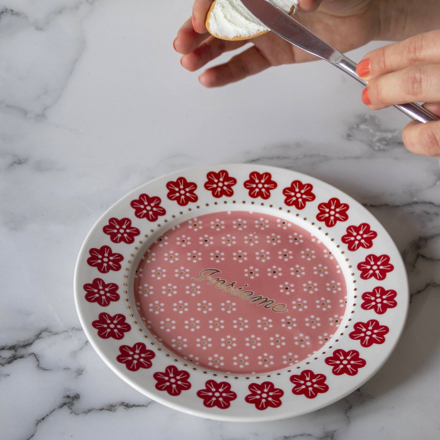 INSIEME BIG - Assiette en porcelaine avec inscription