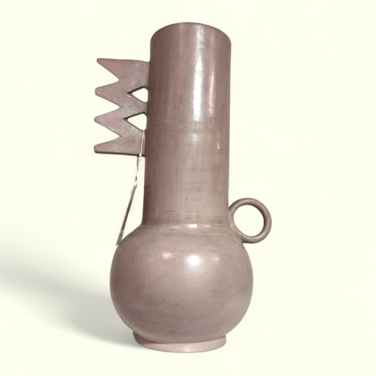 Vase sculptural en céramique taupe mate, anse circulaire et zigzag – Vase Pungeti, photo 2