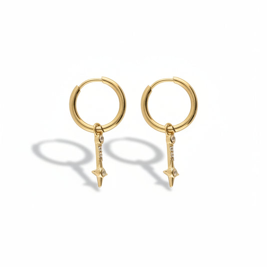 Boucles d'oreilles minimalistes Nomads avec étoile et strass