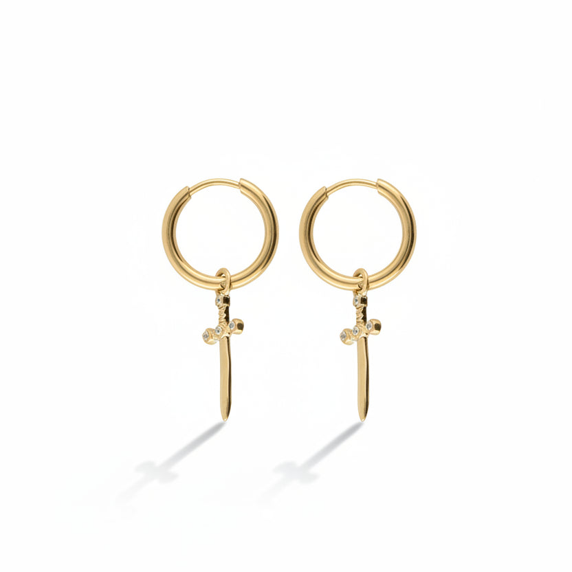 Boucles d'oreilles minimalistes Nomads avec épée