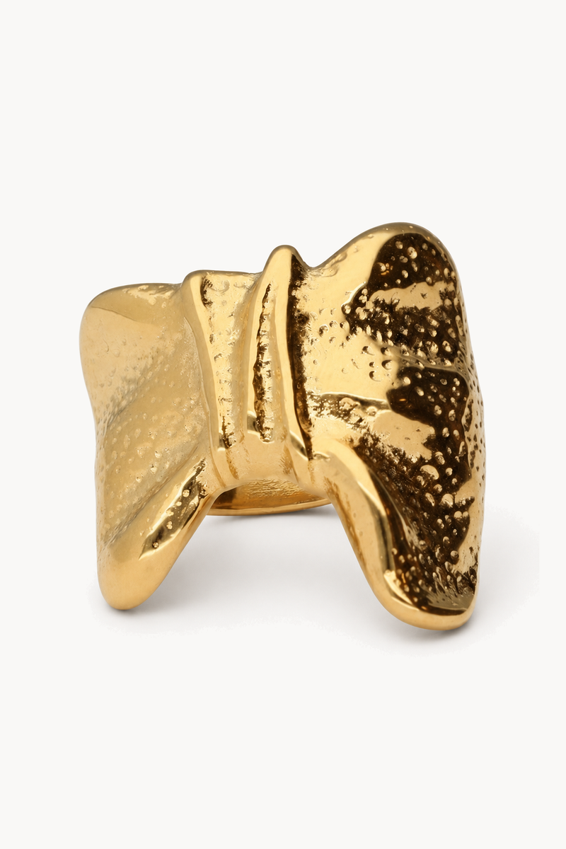 Maxi knot ring