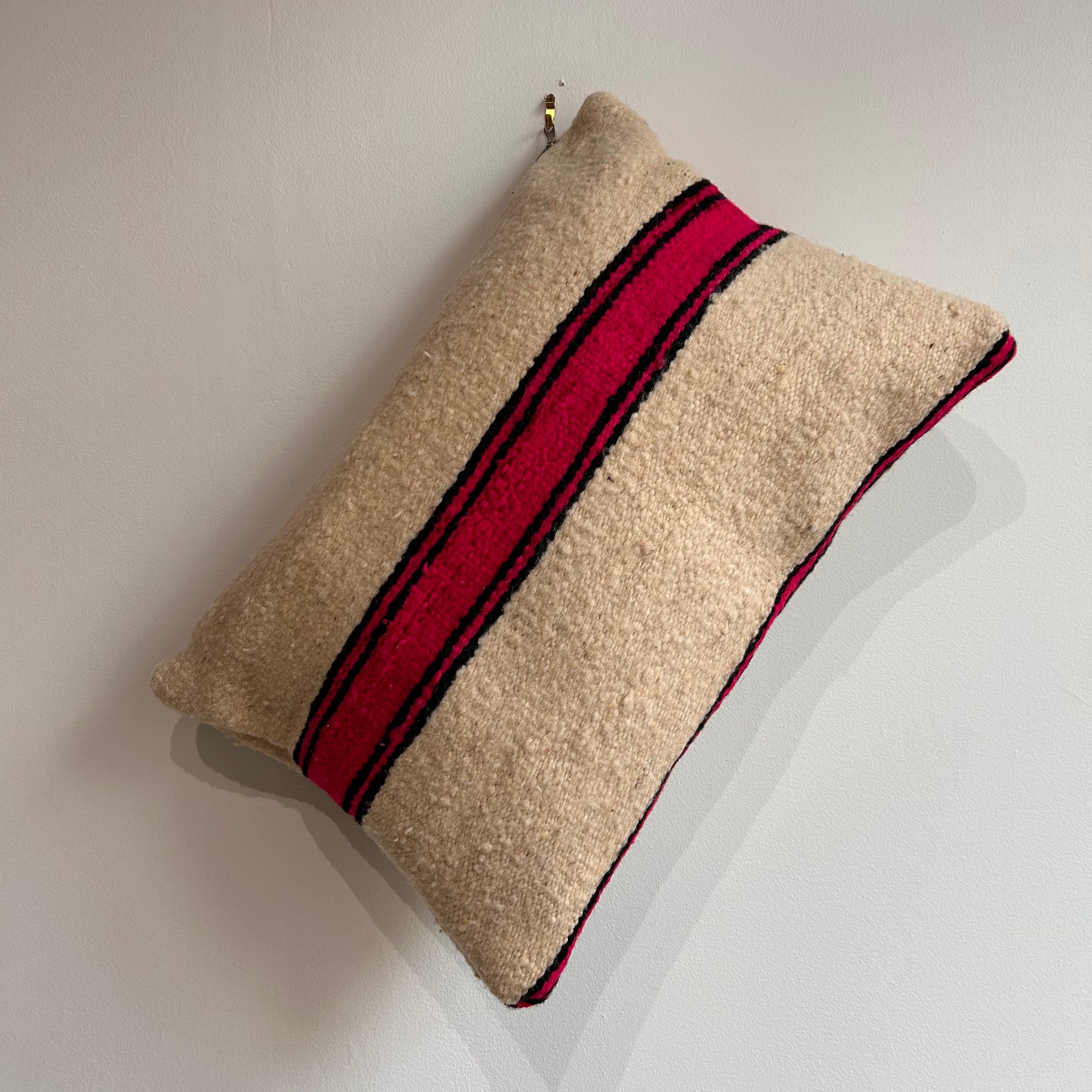 Housse de coussin en laine de tapis recyclés, pièce unique – Housse de coussin LAINE, photo 2