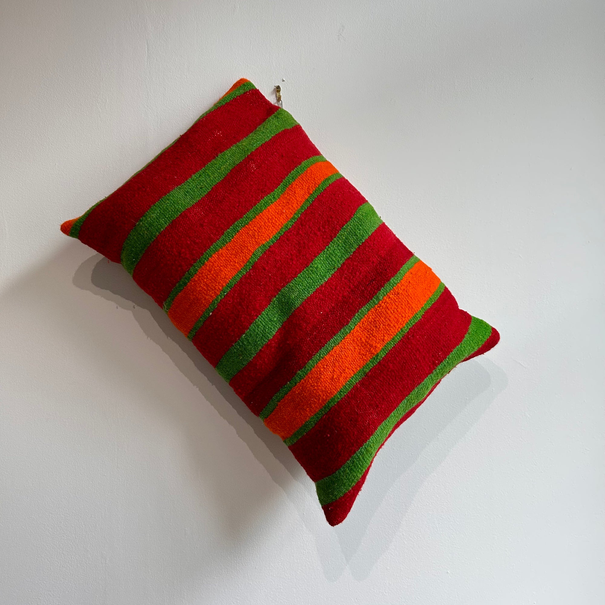 Housse de coussin en laine de tapis recyclés, pièce unique – Housse de coussin LAINE, photo 4