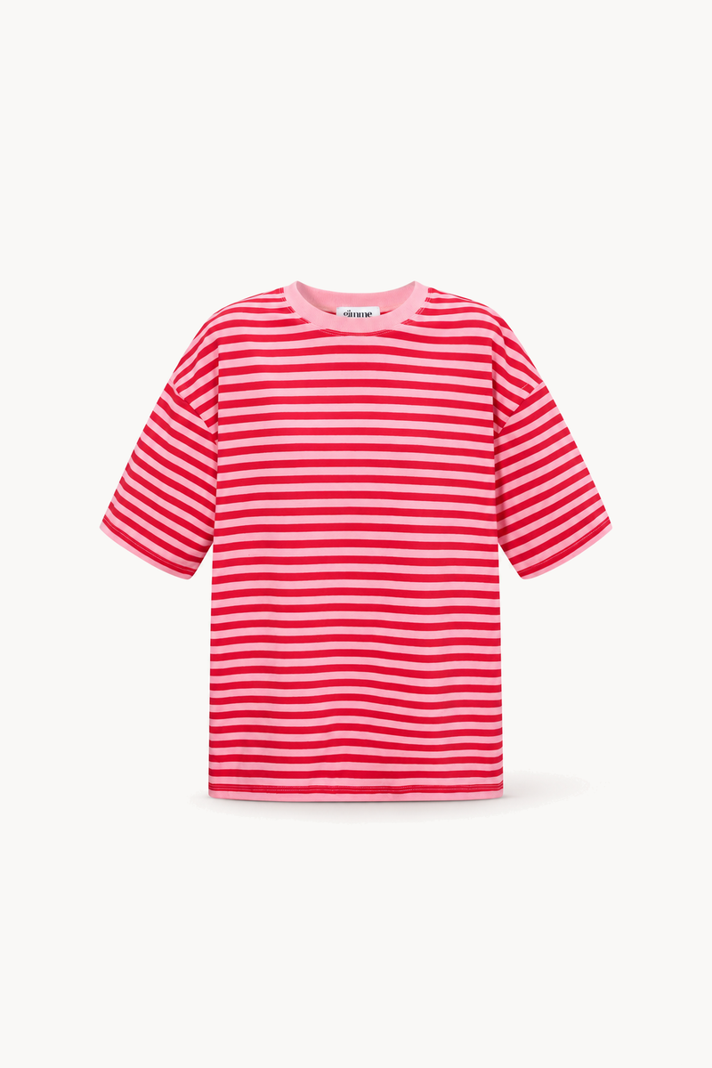 Het roze gestreepte T-shirt