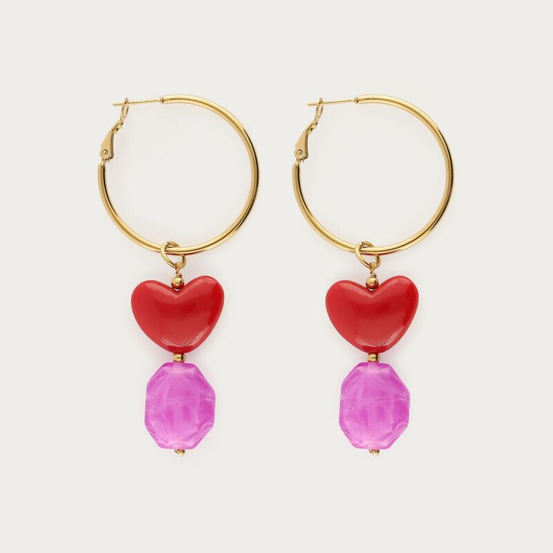 Boucles d'oreilles avec cœur rouge et perles fantaisie violettes