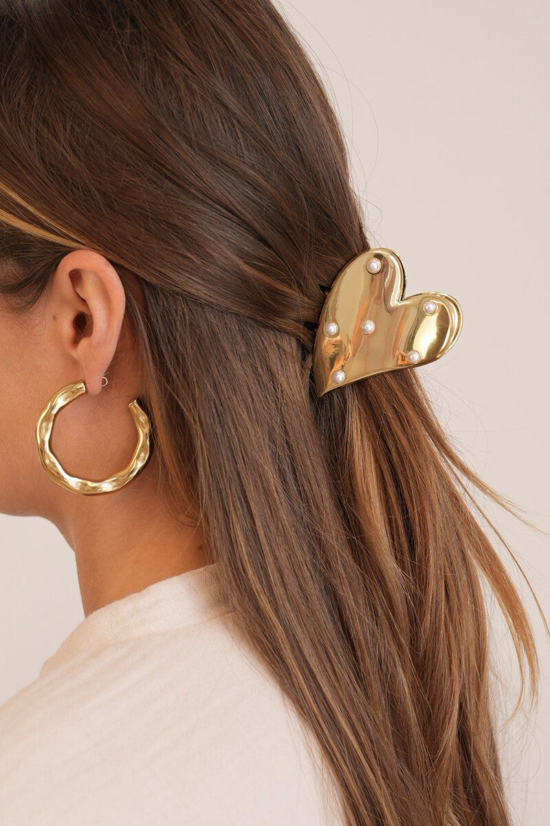 Pince à cheveux en forme de cœur avec perles