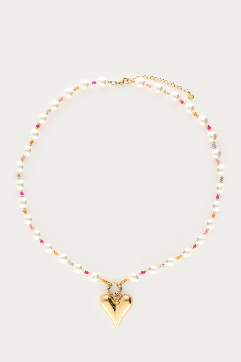 Collier avec perles fantaisie et cœur