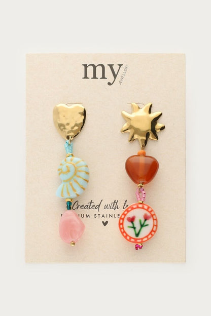 Boucles d'oreilles multicolores en résine avec perles fantaisie