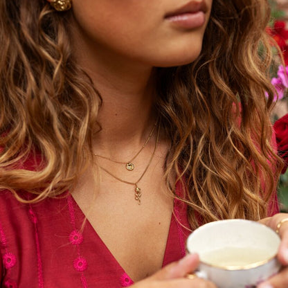 Collier Vintage avec rose plate