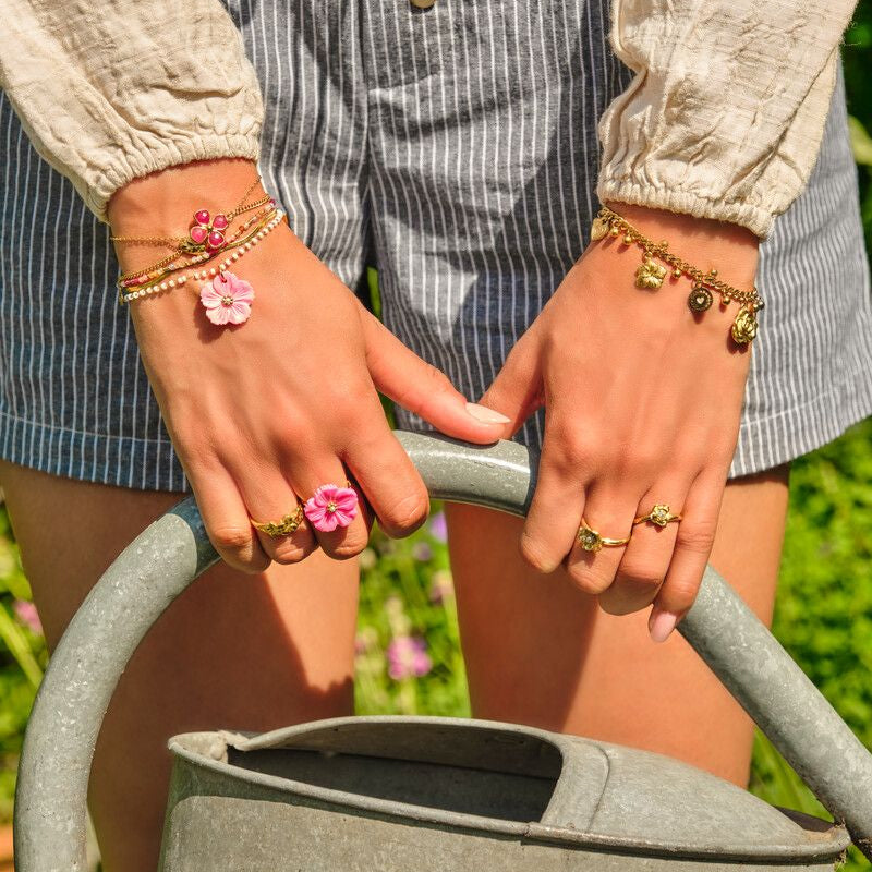 Botanical bracelet with pink clover 