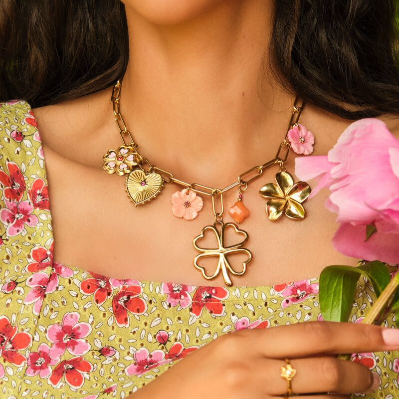 Collier charms Botanical avec perles fantaisie bleues