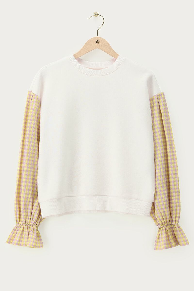 Sweat gris avec manches à carreaux jaune