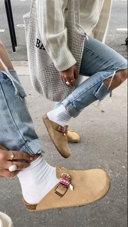 Suede sandals (beige)
