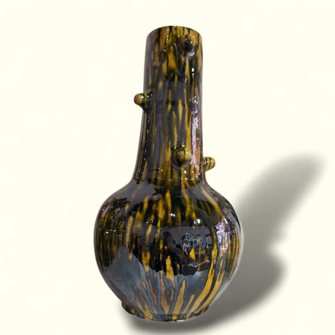 Vase moutarde à boutons