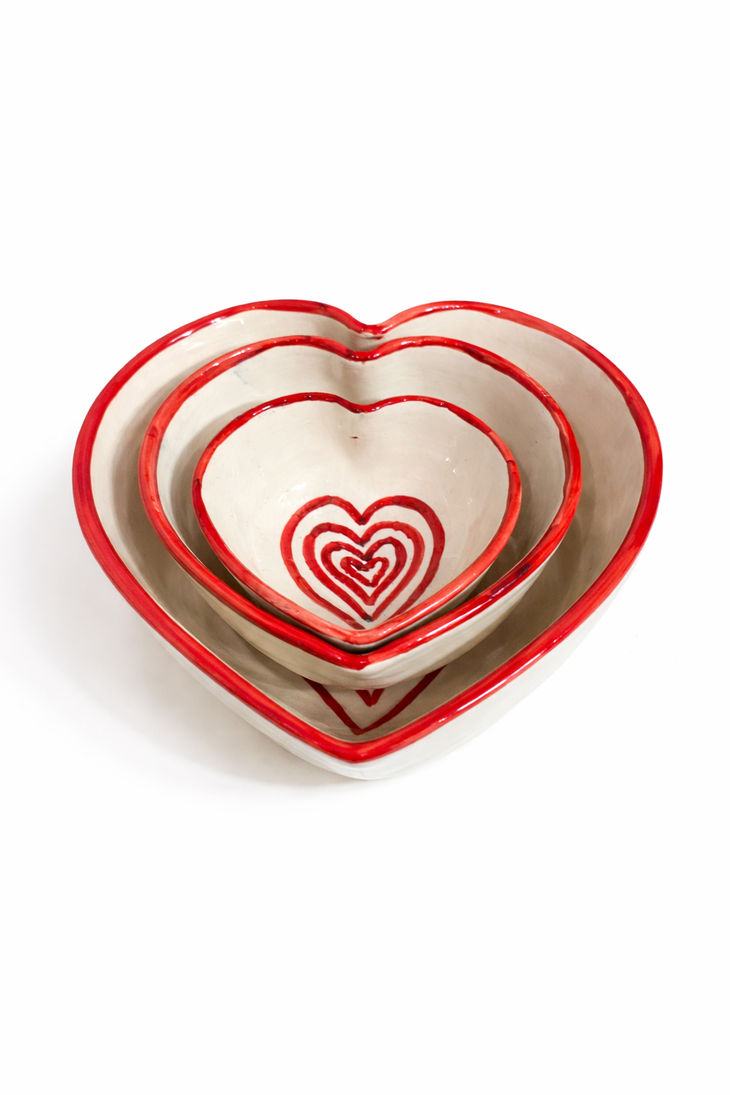 Trio de bols en coeur blanc et rouge